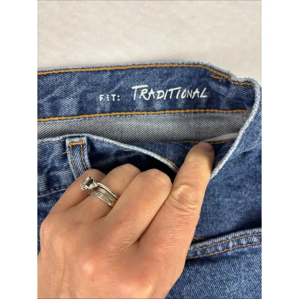 Eddie Bauer Traditional Fit Jeans Men’s 35x36 Blue Straight Leg Classic Denim